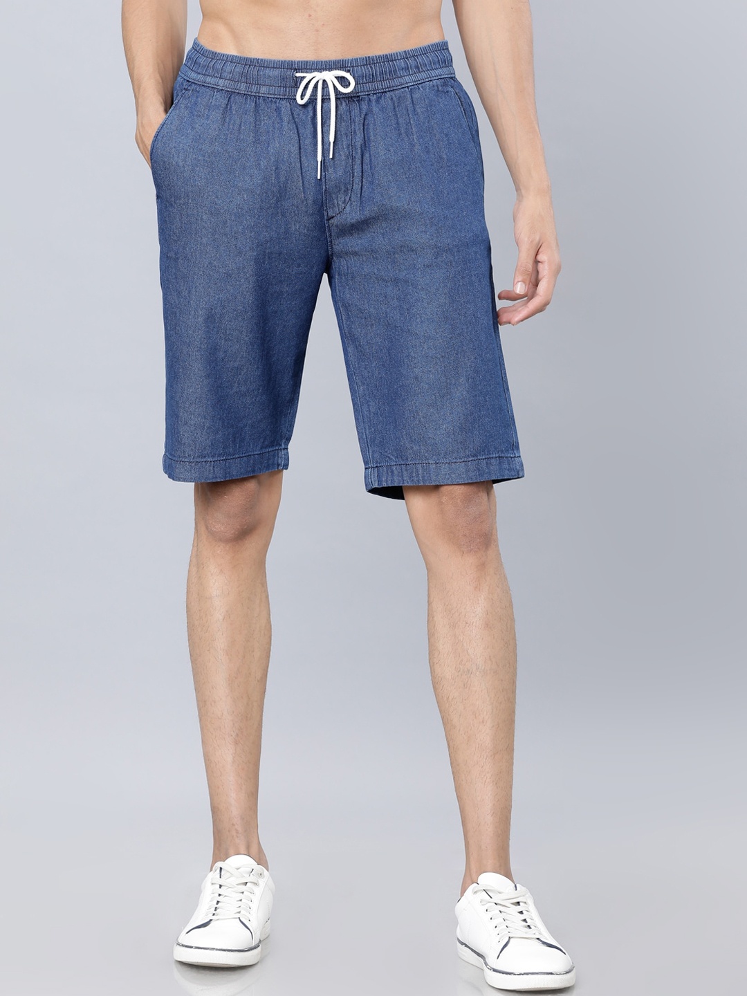 

HIGHLANDER Men Blue Solid Slim Fit Denim Shorts