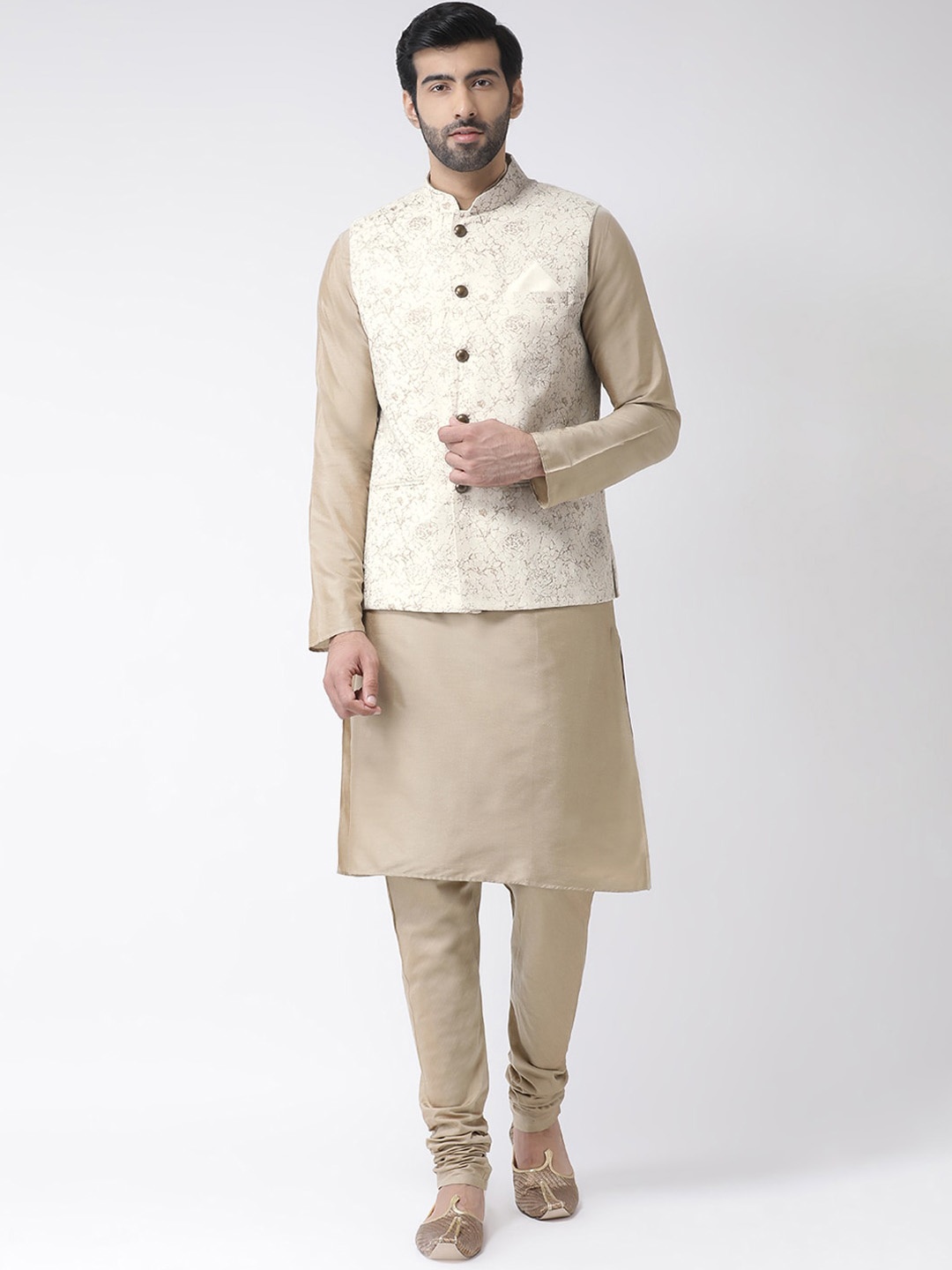 

Vartah Men Beige Solid Kurta with Churidar & Jacket