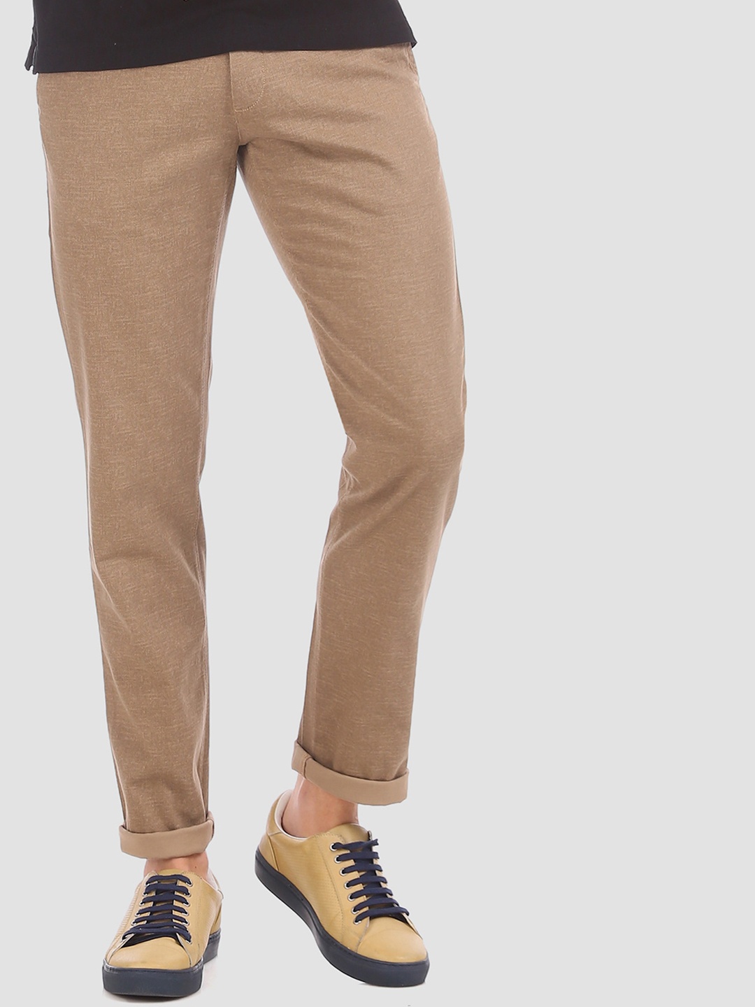 

Arrow Men Brown Regular Fit Solid Regular Trousers