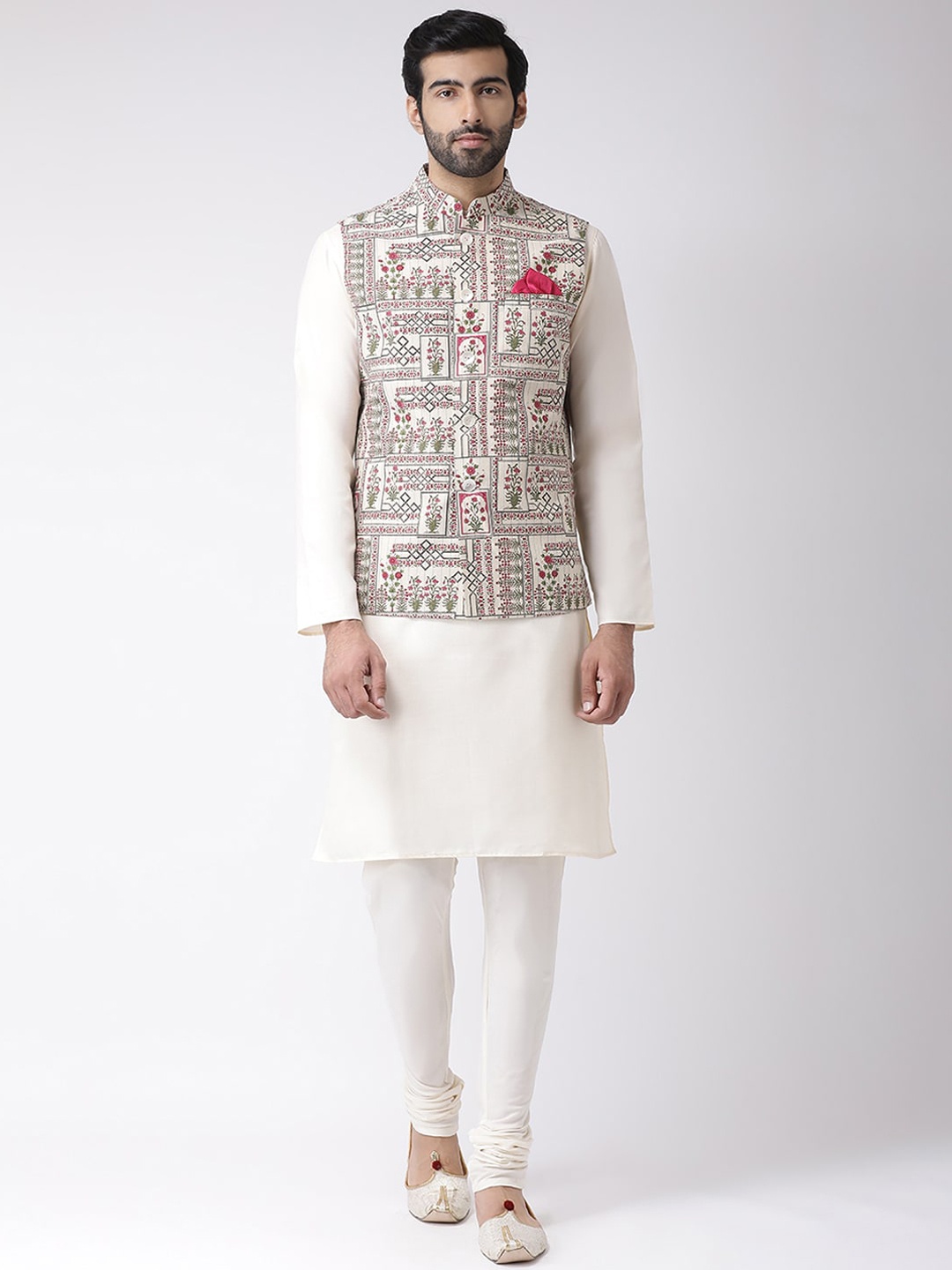 

Vartah Men White Solid Kurta with ChuridarKurta Set with Nehru Jacket