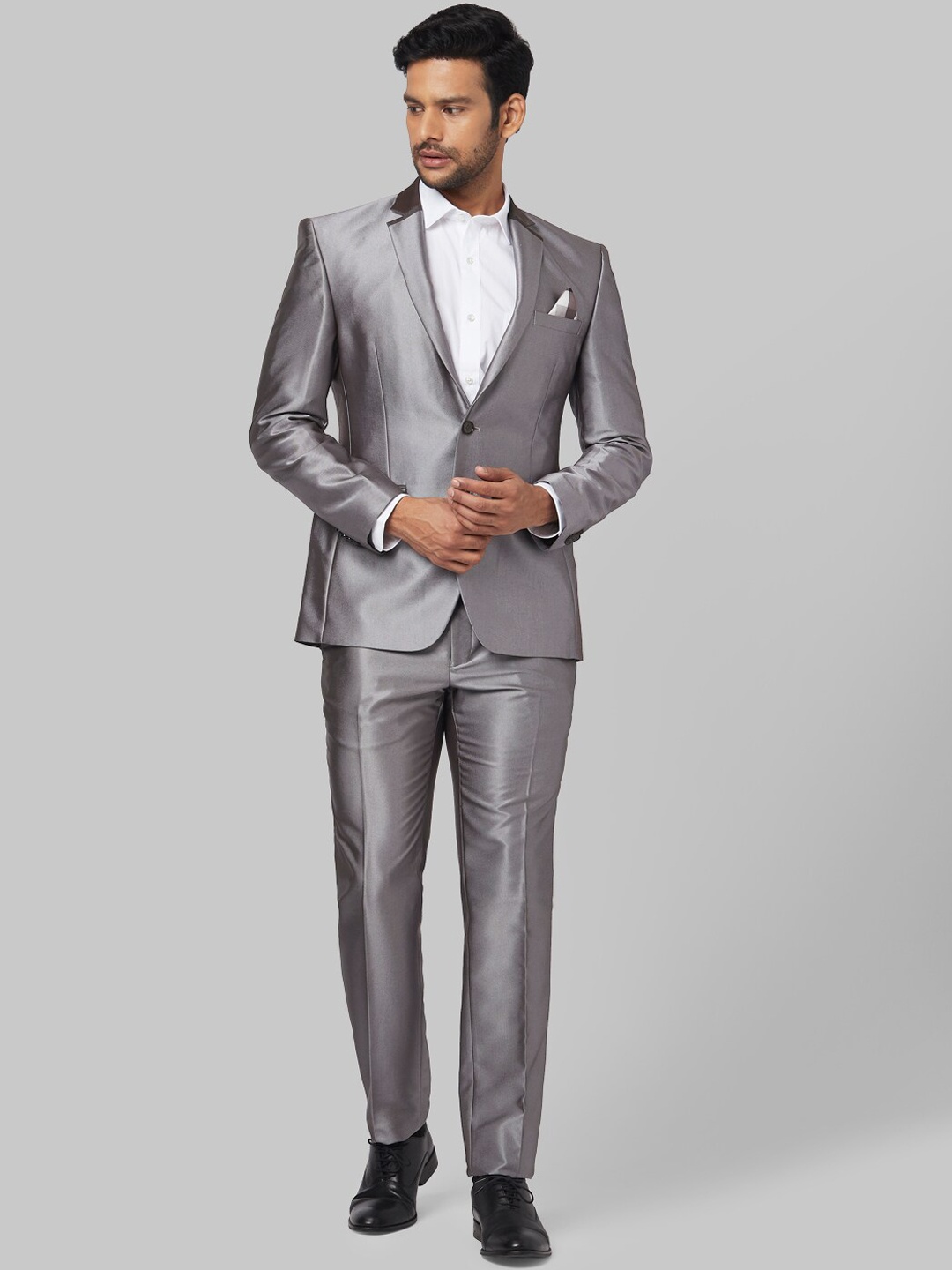 

Park Avenue Men Grey Solid Super Slim-Fit Single-Breasted Formal Suit