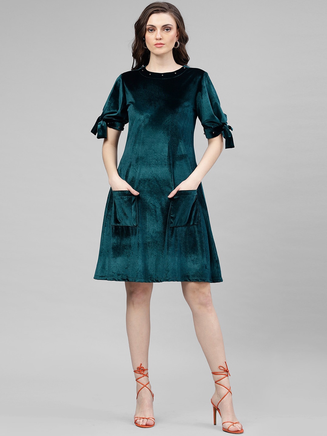

KASSUALLY Women Green Solid A-Line Dress
