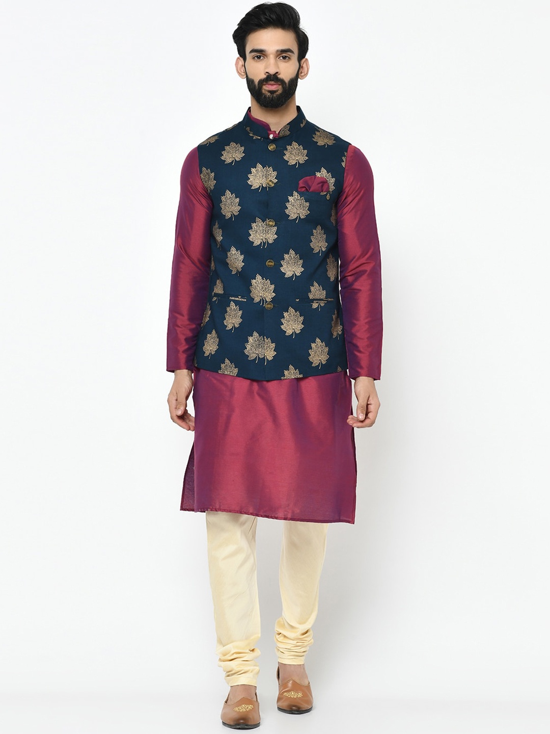 

Vartah Men Maroon & Cream-Coloured Solid Kurta with Churidar & Nehru Jacket