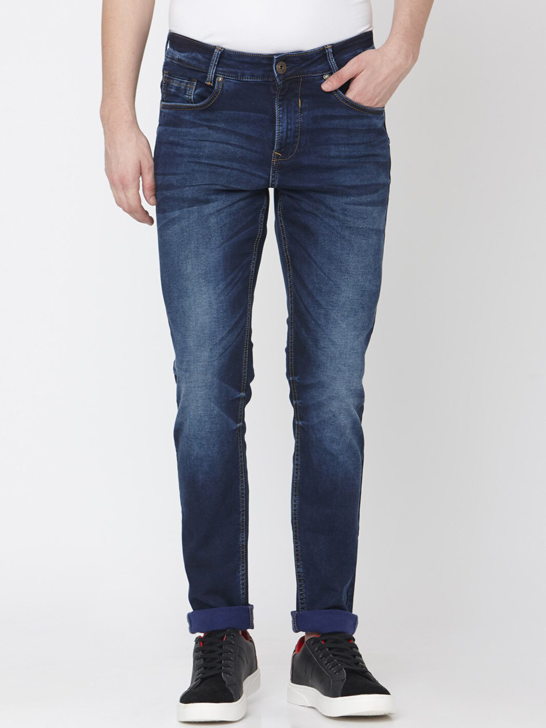 

Mufti Men Navy Blue Skinny Fit Mid-Rise Clean Look Stretchable Jeans