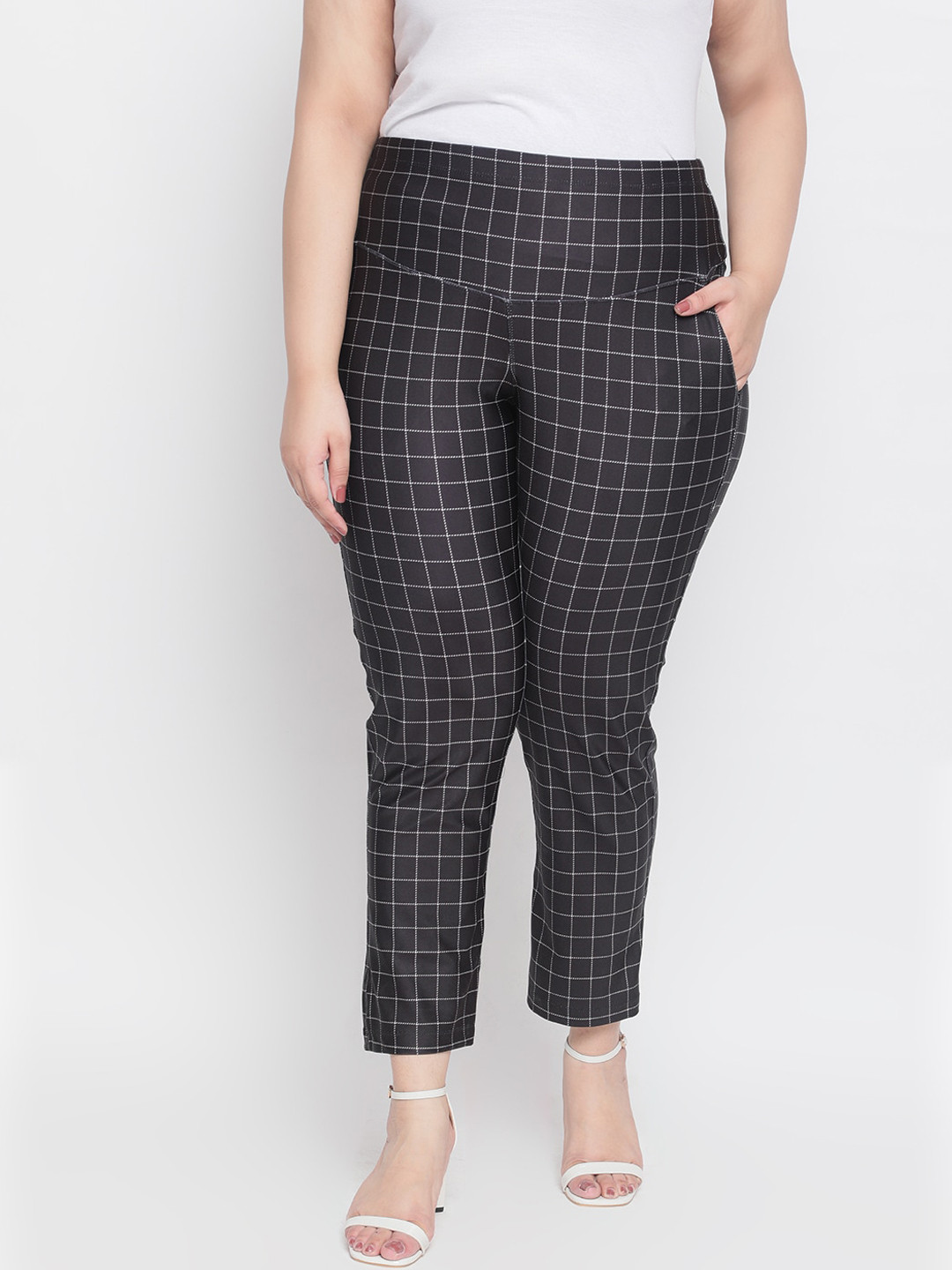 

Amydus Women Plus Size Black & Off-White Regular Fit Checked Tummy Shaper Regular Trousers