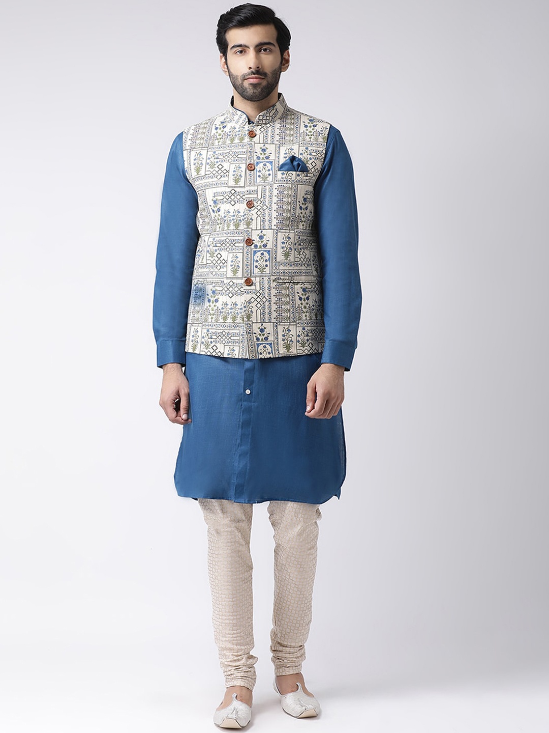 

Vartah Men Off-White & Blue Solid Kurta with Churidar & Nehru Jacket