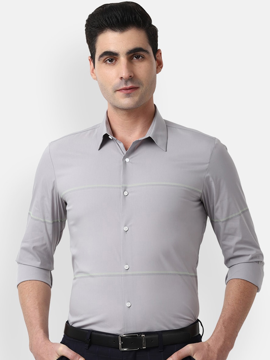 

Louis Philippe Sport Men Grey Slim Fit Solid Formal Shirt