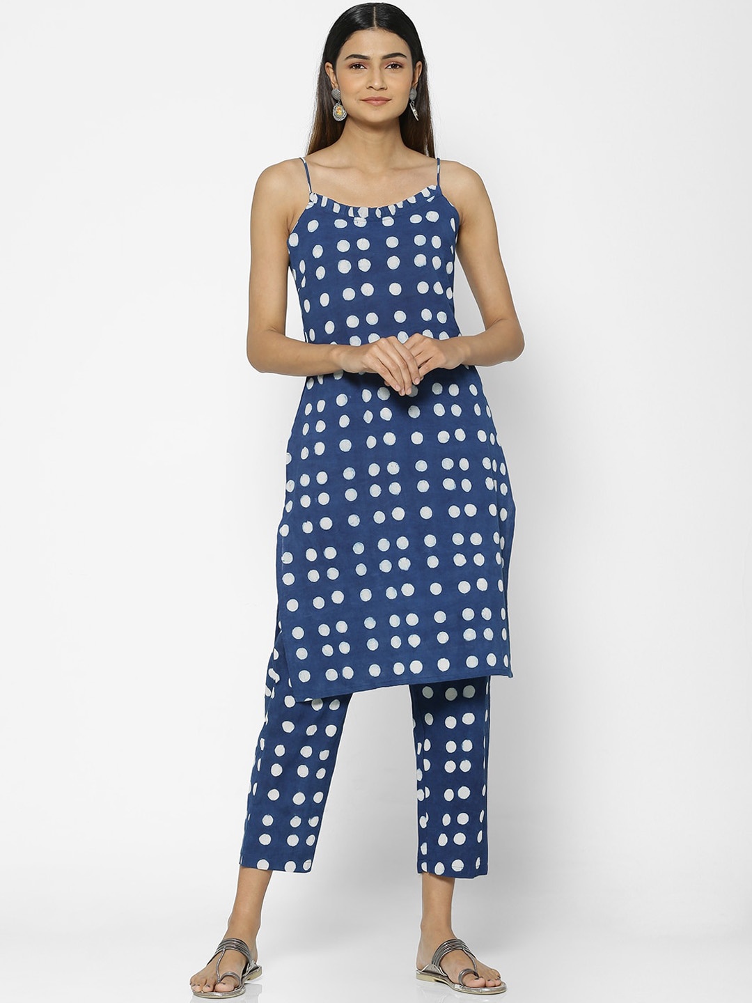 

Saaki Women Navy Blue Printed A-Line Kurta