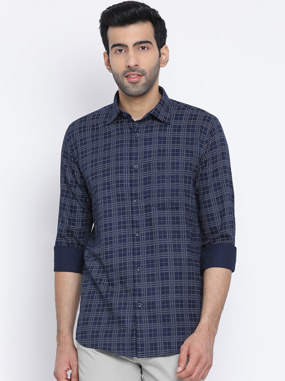 

Richlook Men Navy Blue Slim Fit Checked Casual Shirt