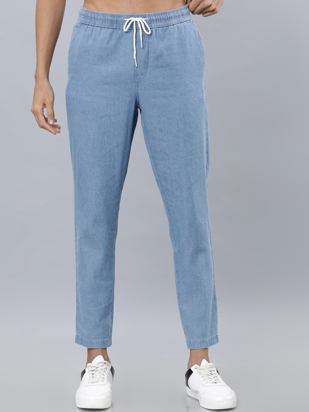 

HIGHLANDER Men Blue Tapered Fit Mid-Rise Clean Look Jeans