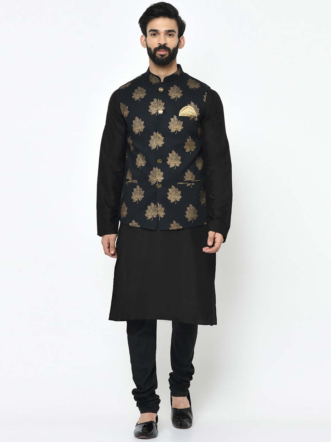 

Vartah Men Black & Gold-Coloured Solid Kurta with Pyjamas & Nehru Jacket