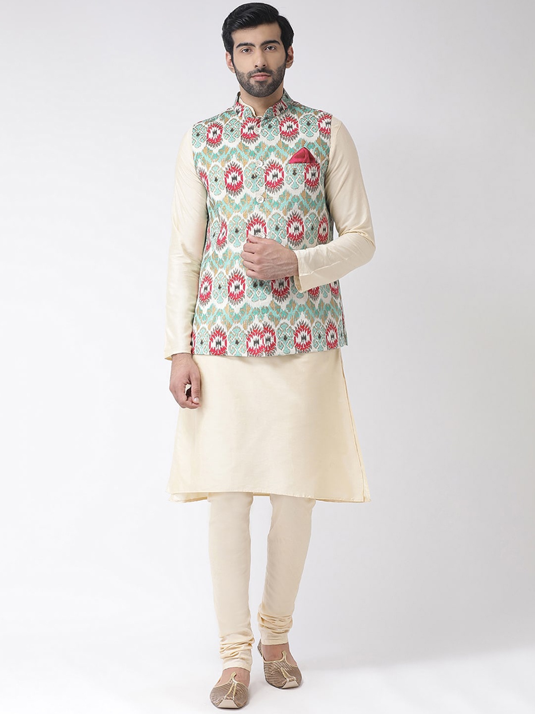 

Vartah Men Cream-Coloured & Pink Solid Kurta with Churidar & Nehru Jacket