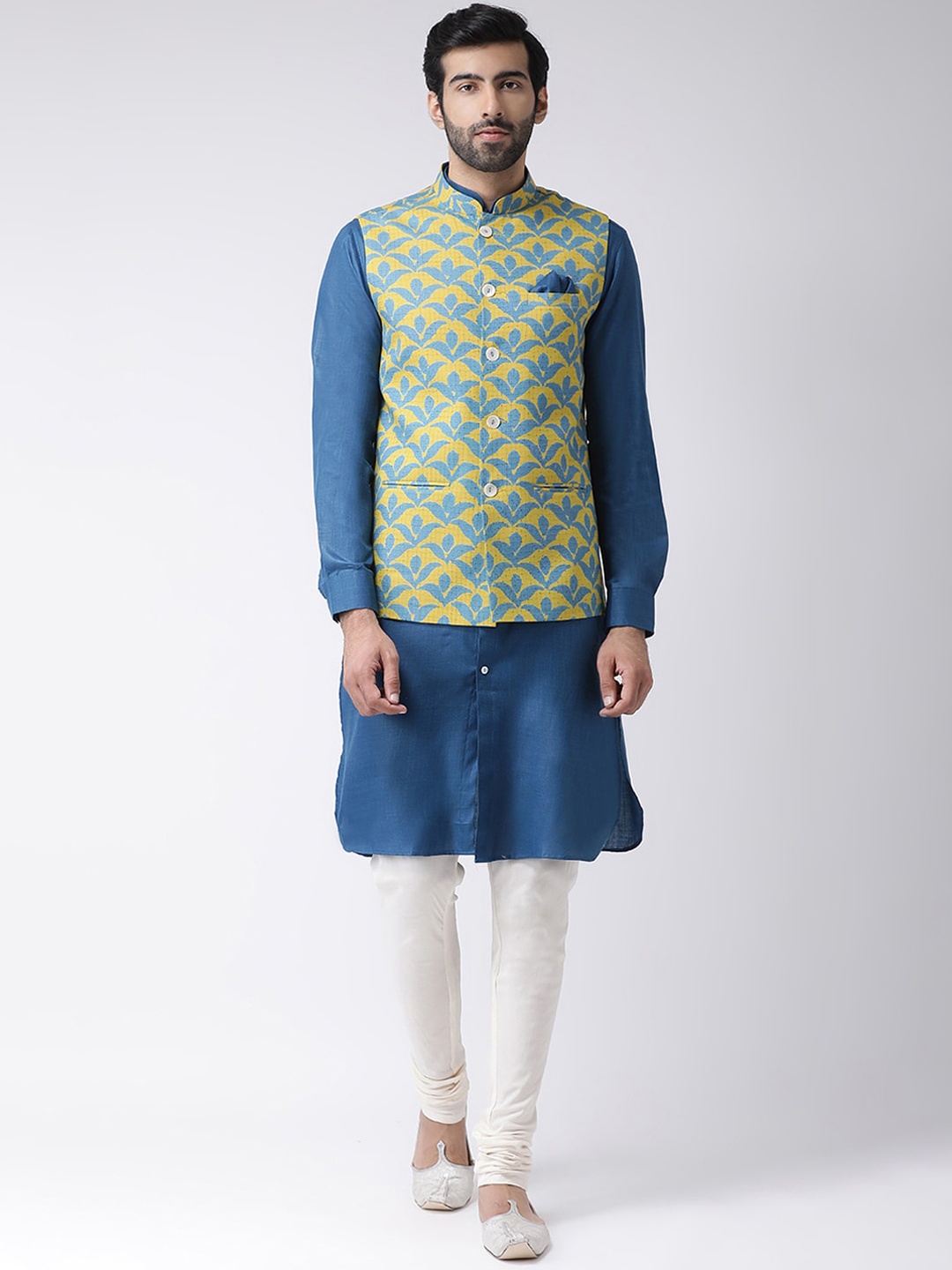 

Vartah Men Blue & White Solid Kurta with Churidar & Nehru Jacket