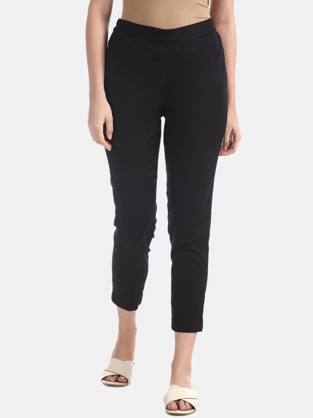 

Karigari Women Black Regular Fit Solid Cigarette Trousers