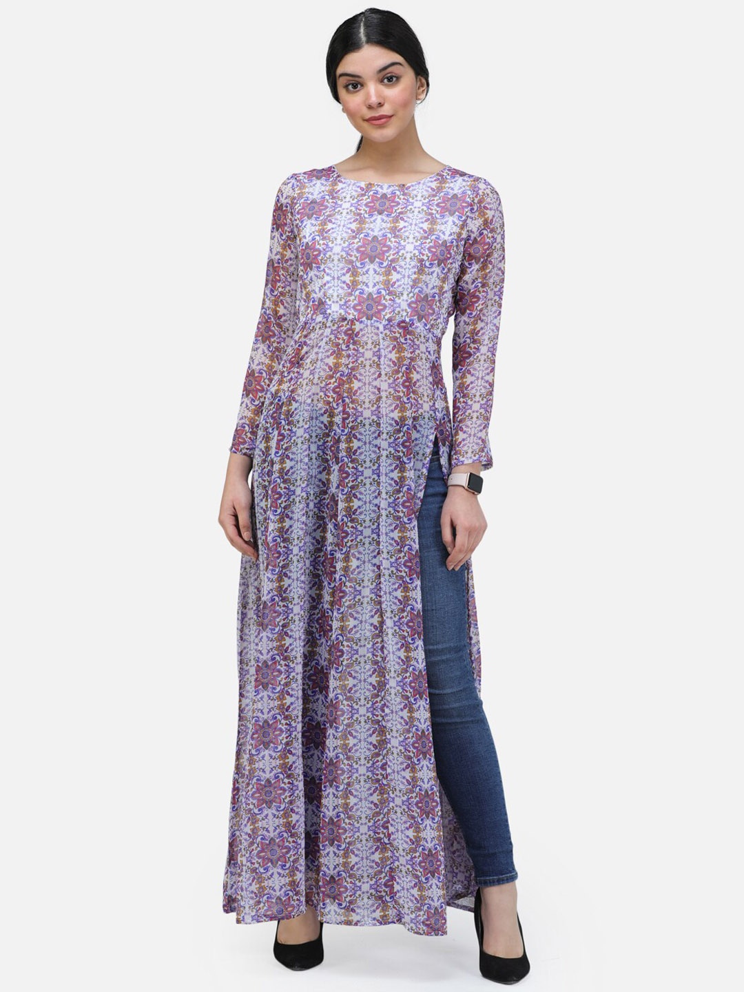 

SCORPIUS Women White & Pink Printed Maxi Top