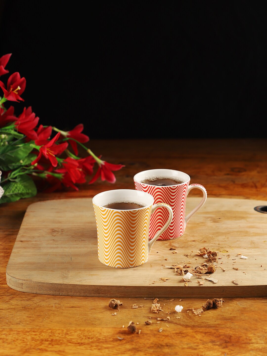 

CDI Set of 6 Assorted Printed Bone China Cups Set