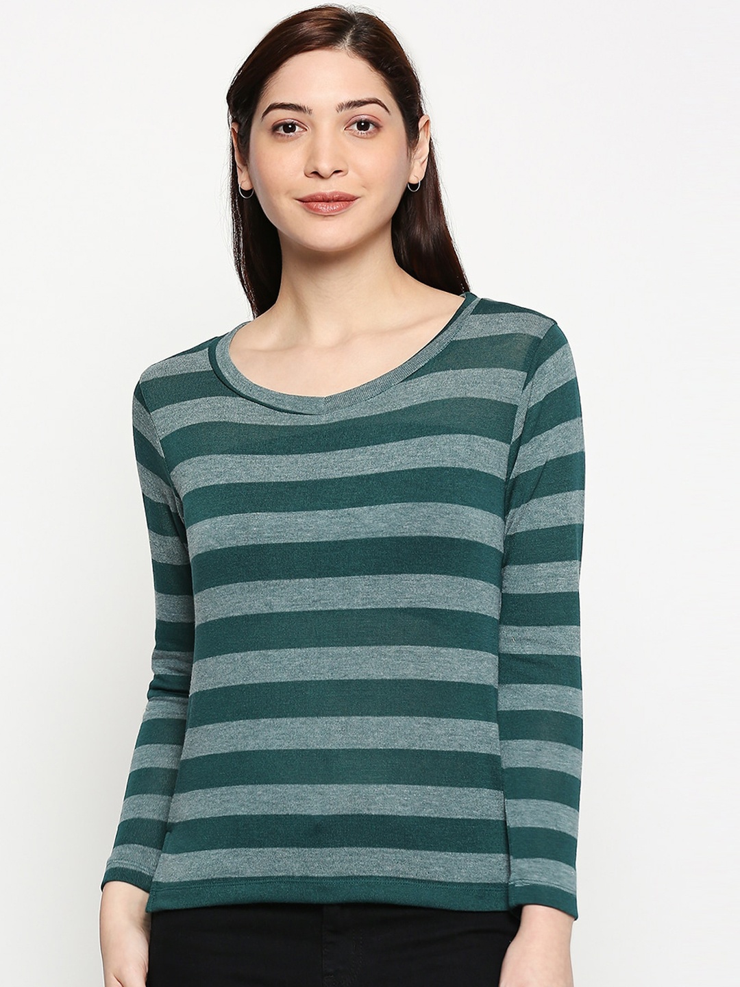inocenCia Women Green Striped Round Neck T-shirt