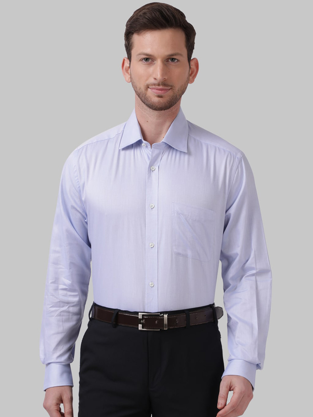 

Park Avenue Men Blue Regular Fit Solid Formal Shirt