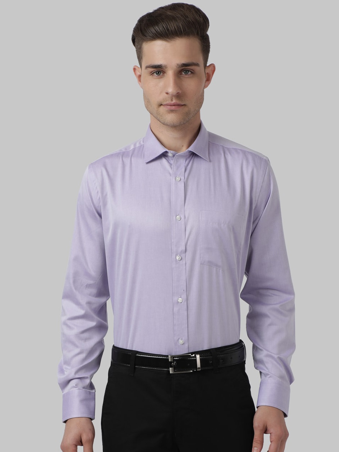 

Park Avenue Men Purple Regular Fit Solid Casual Shirt