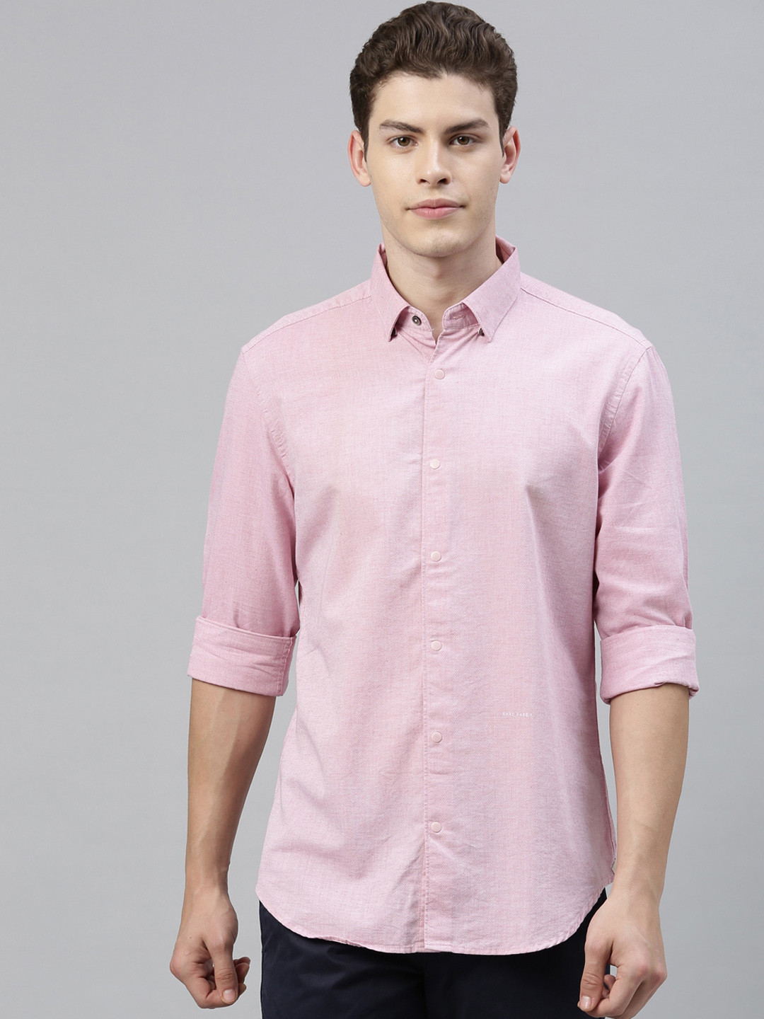 

RARE RABBIT Men Pink Tailored Fit Solid Casual Shirt
