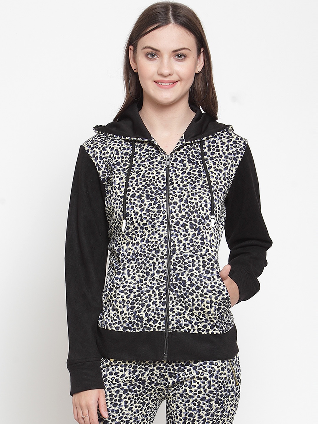 

armure Women Black & White Animal Printed Hooded Sweatshirt