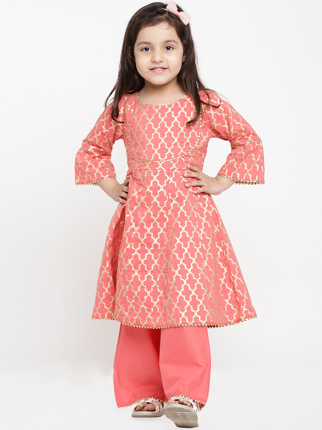 

Bitiya by Bhama Girls Peach-Coloured & Gold-Coloured Printed Kurta with Palazzos