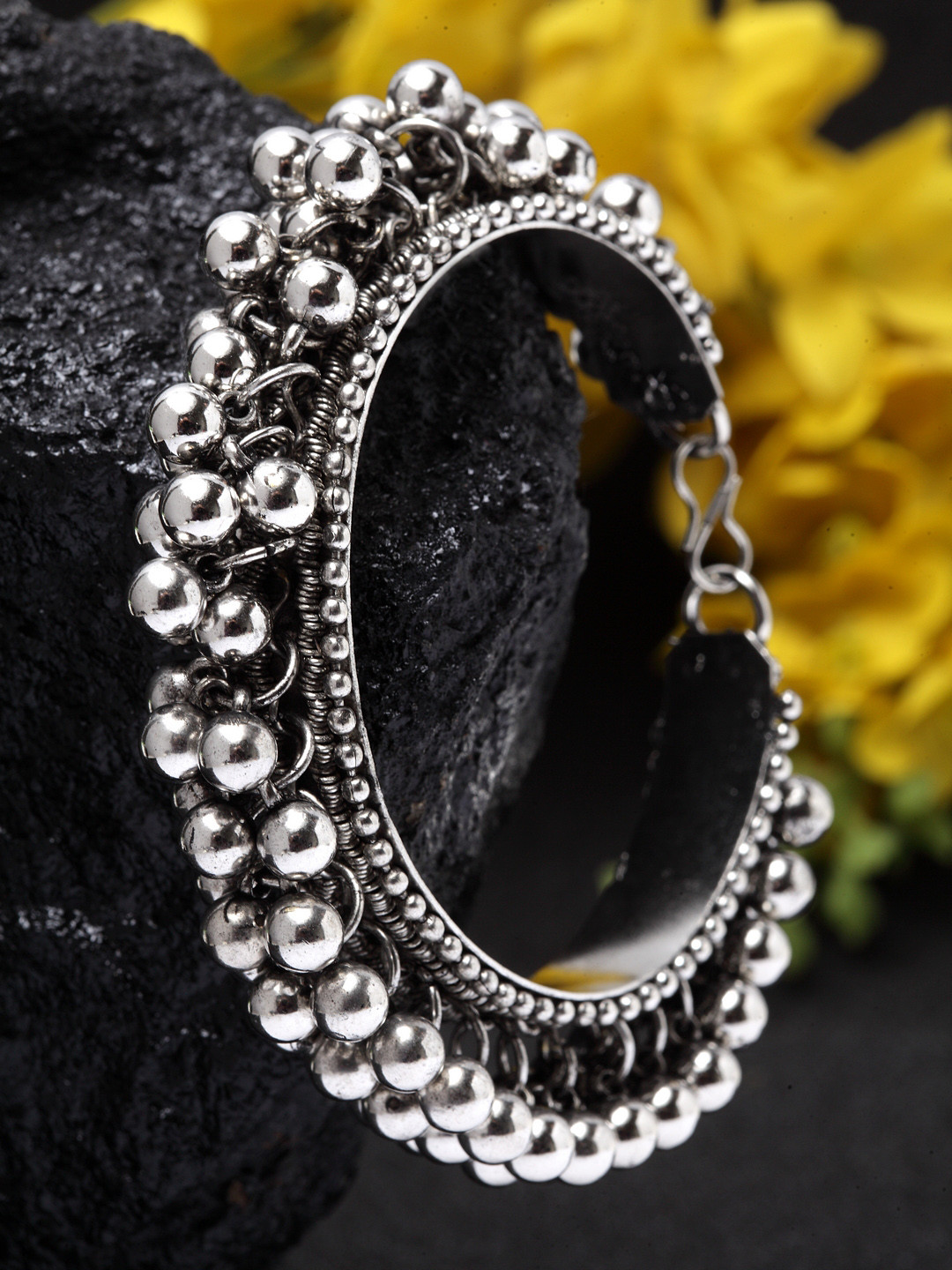 

Moedbuille Silver-Toned Handcrafted Oxidised Bracelet