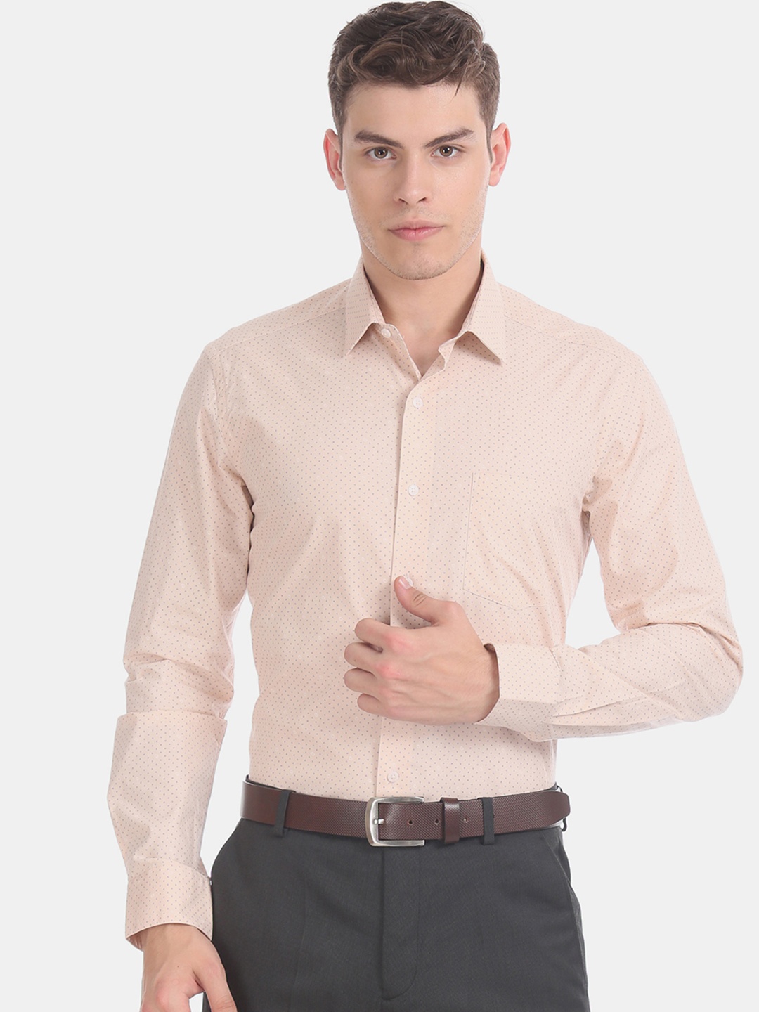 

Arrow Men Beige & Blue Slim Fit Printed Formal Shirt