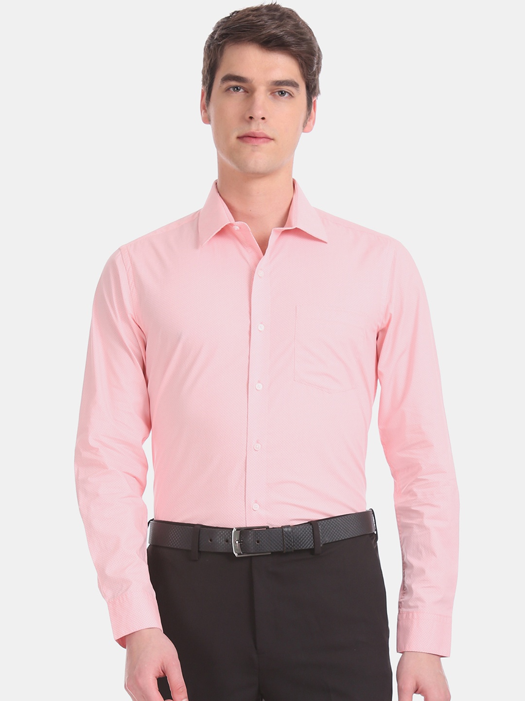 

Arrow Men Pink Slim Fit Self Design Formal Shirt