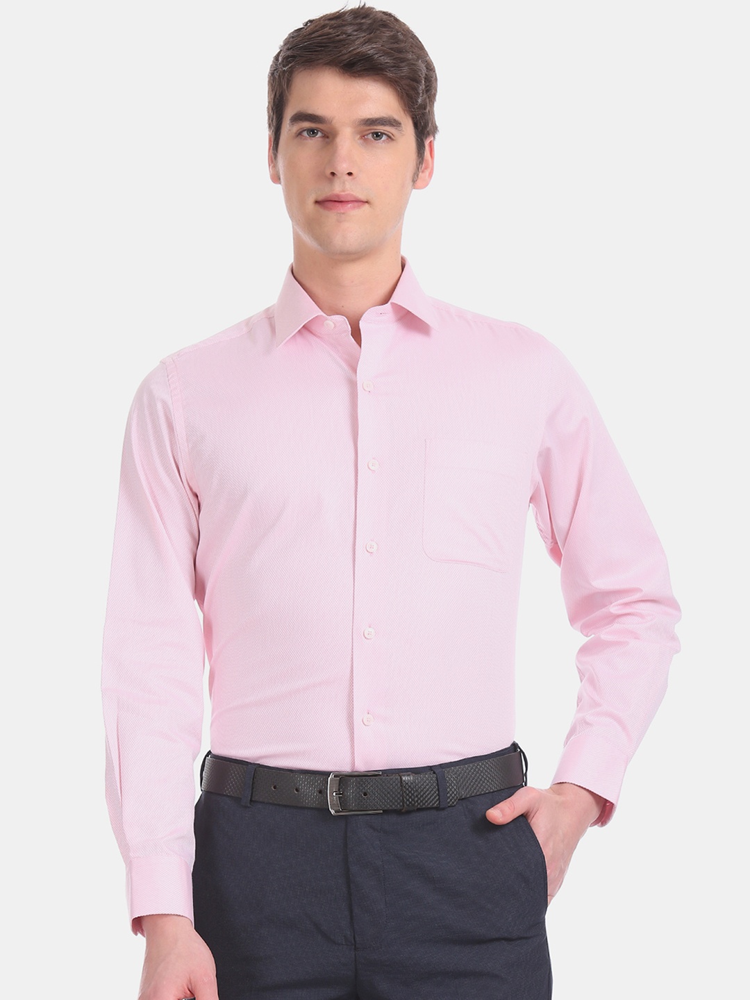 

Arrow Men Pink Regular Fit Printed Formal Shirt