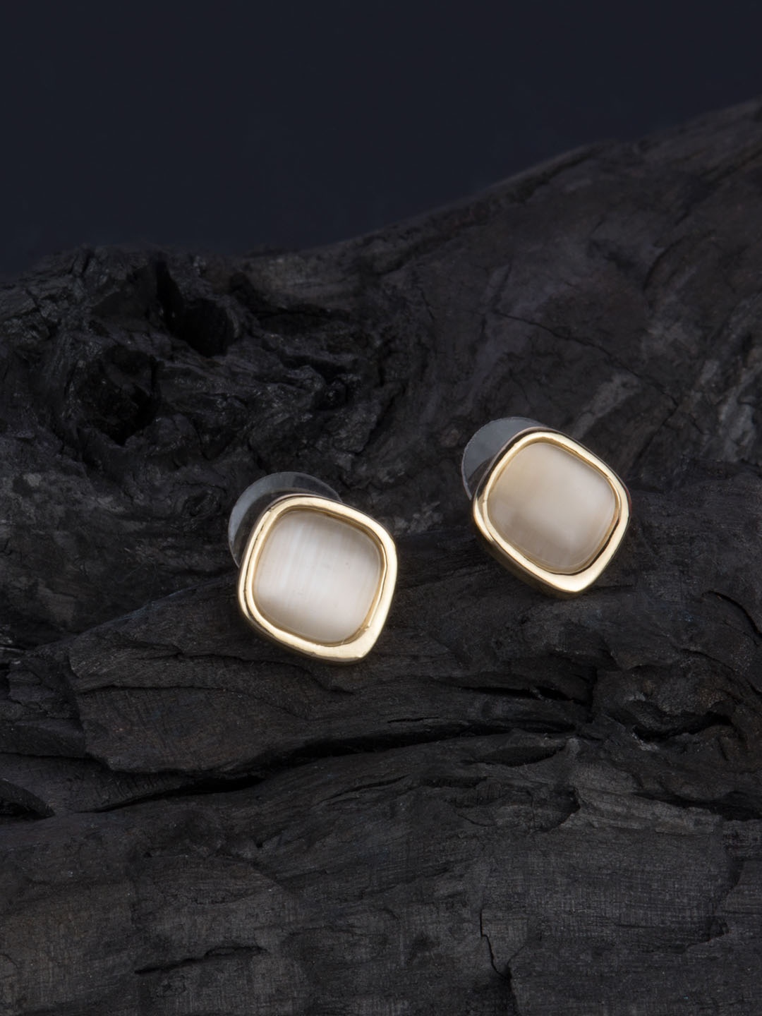 E2O Off-White & Gold-Plated Square Studs