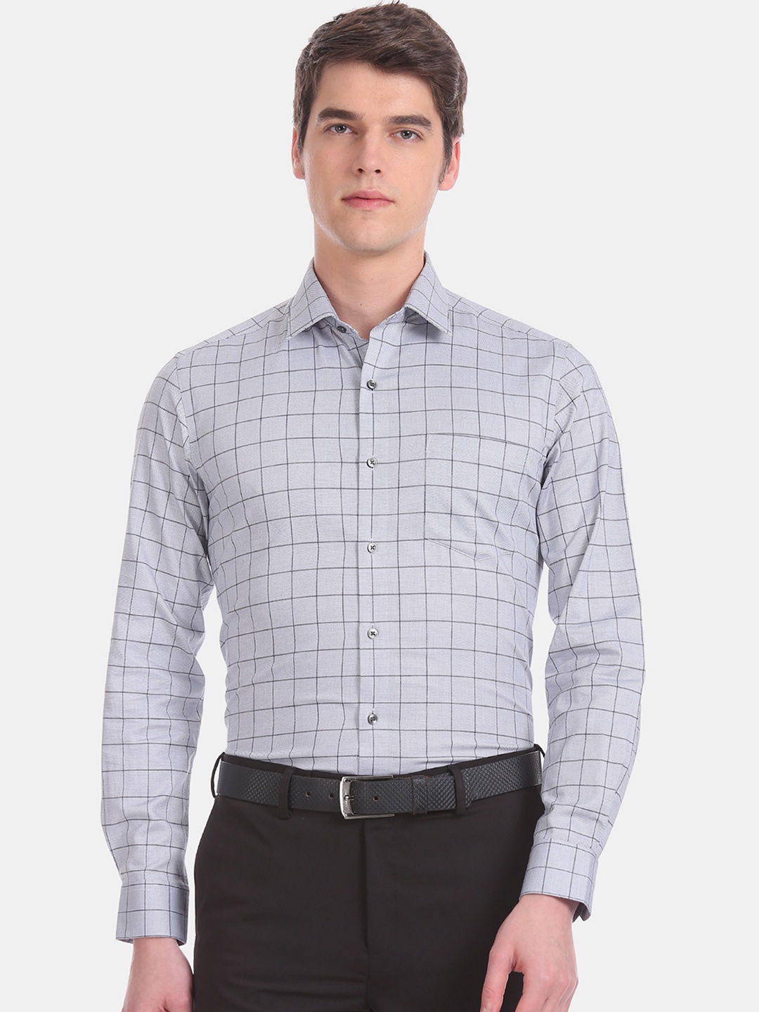 

Arrow Men Grey & Black Slim Fit Checked Formal Shirt