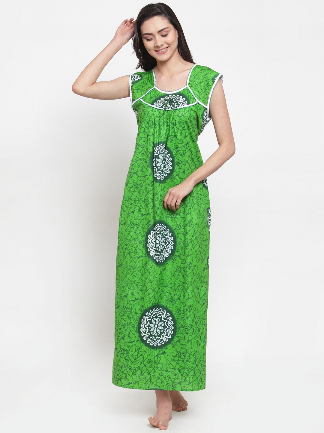 

Secret Wish Green & White Printed Nightdress
