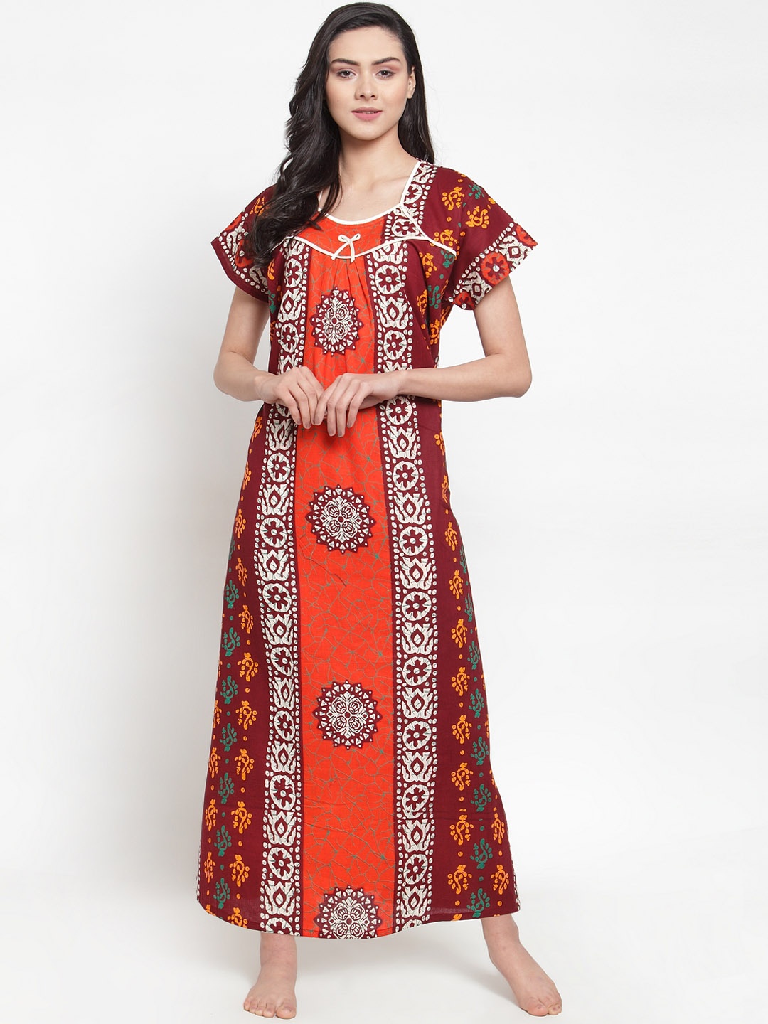 

Secret Wish Red & White Printed Nightdress