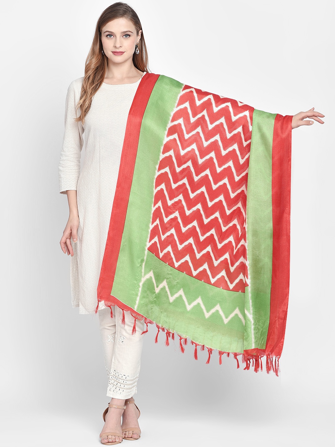 

Dupatta Bazaar Red & Green Printed Dupatta