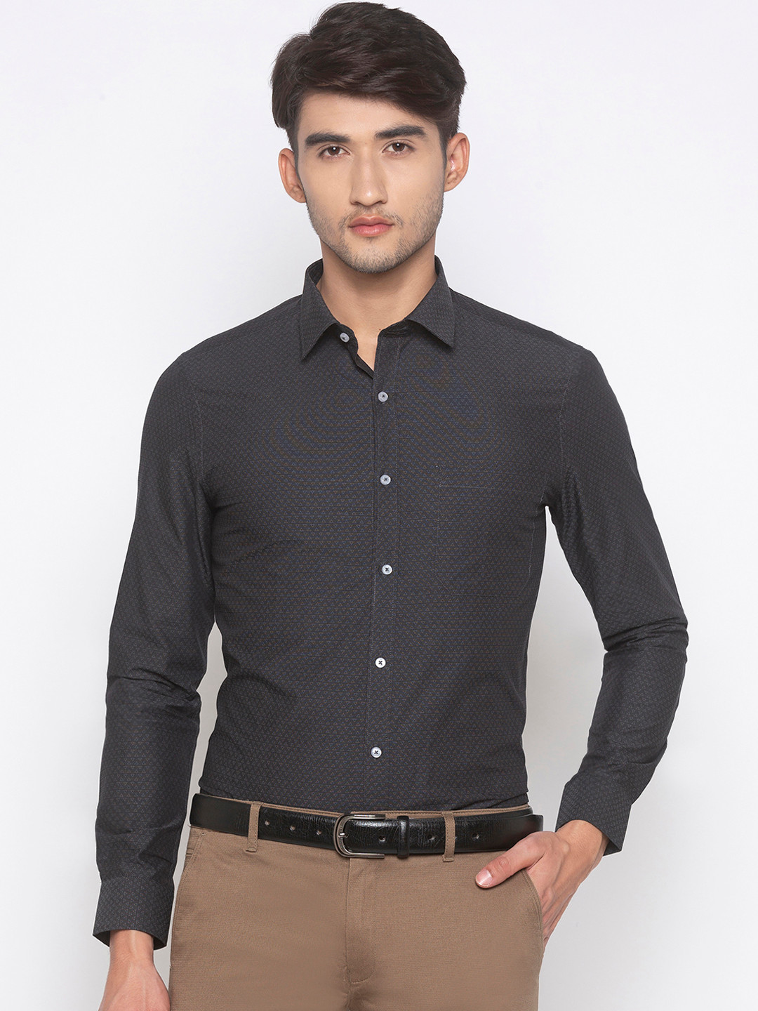 

Globus Men Grey Regular Fit Self Design Formal Shirt