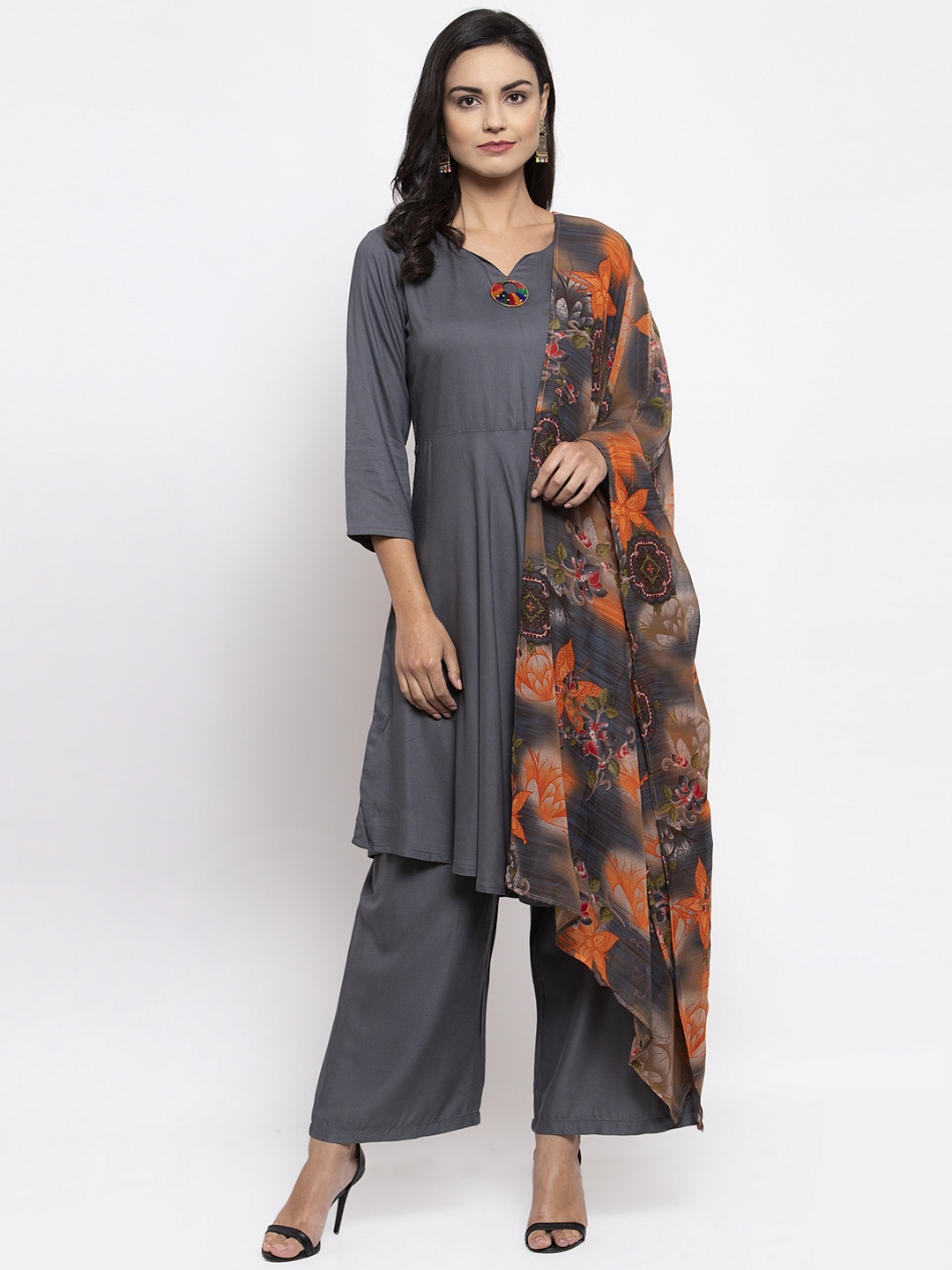 

Jompers Women Grey & Orange Solid Kurta with Palazzos & Dupatta