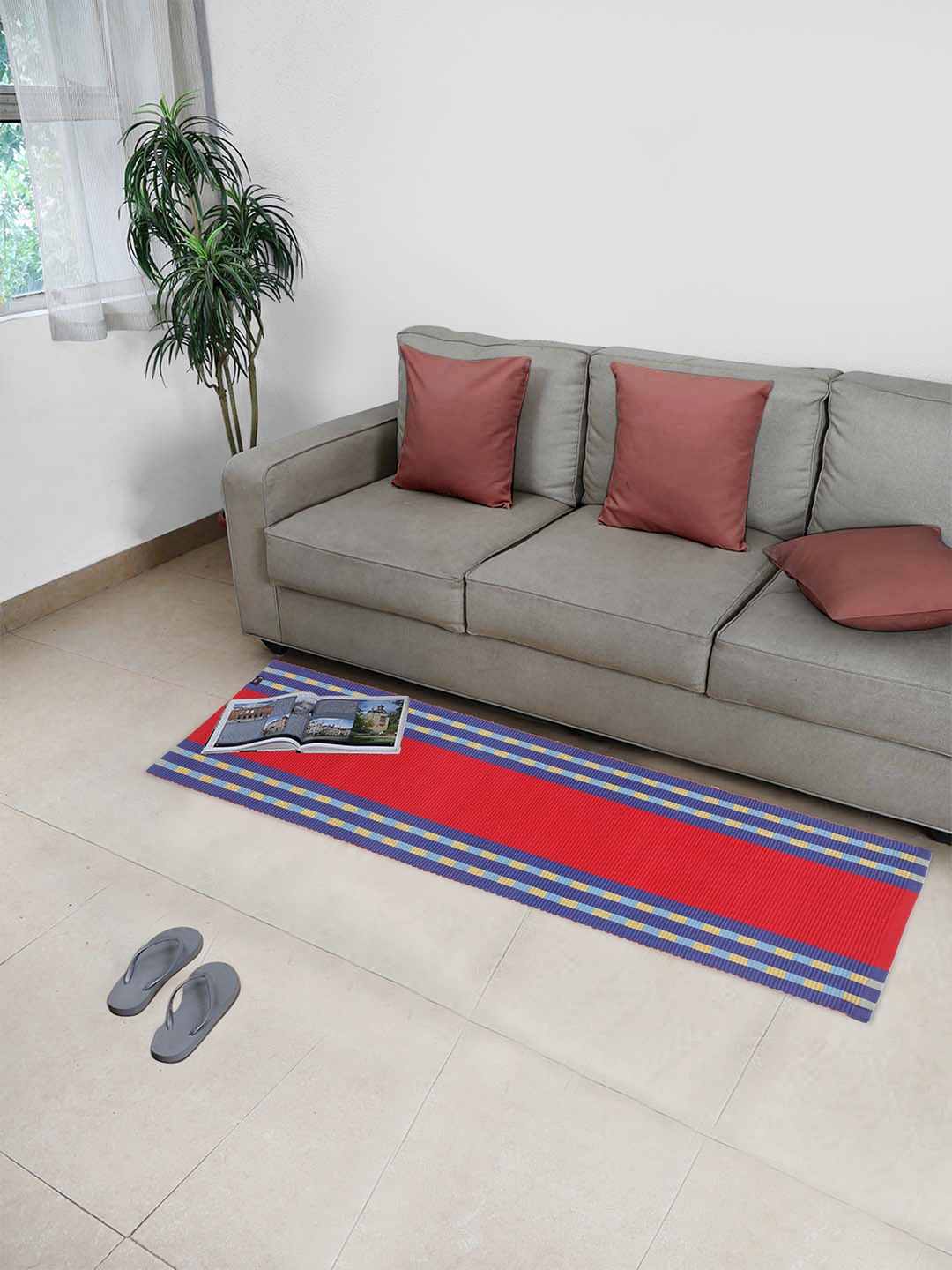 

KLOTTHE Red & Blue Anti-Skid Dhurrie With Striped Border