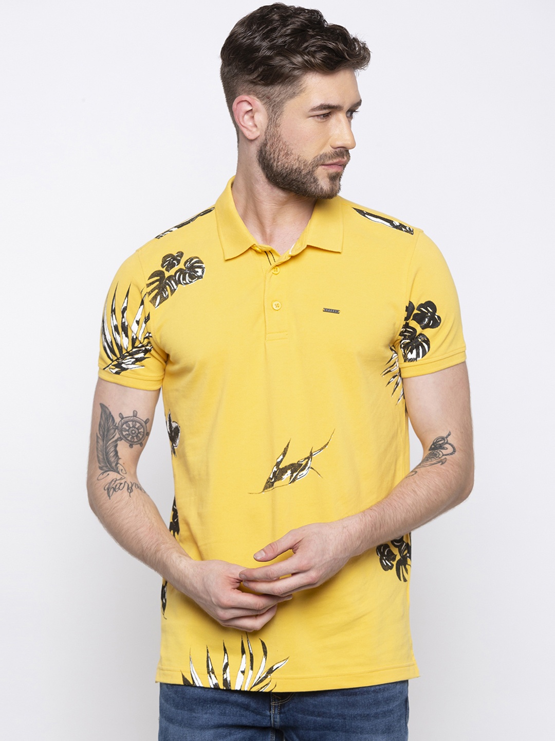 

SPYKAR Men Yellow Printed Polo Collar T-shirt