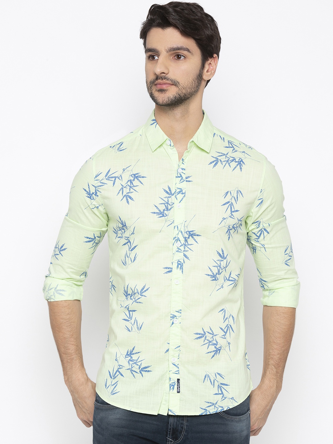 

SPYKAR Men Lime Green & Blue Slim Fit Printed Casual Shirt