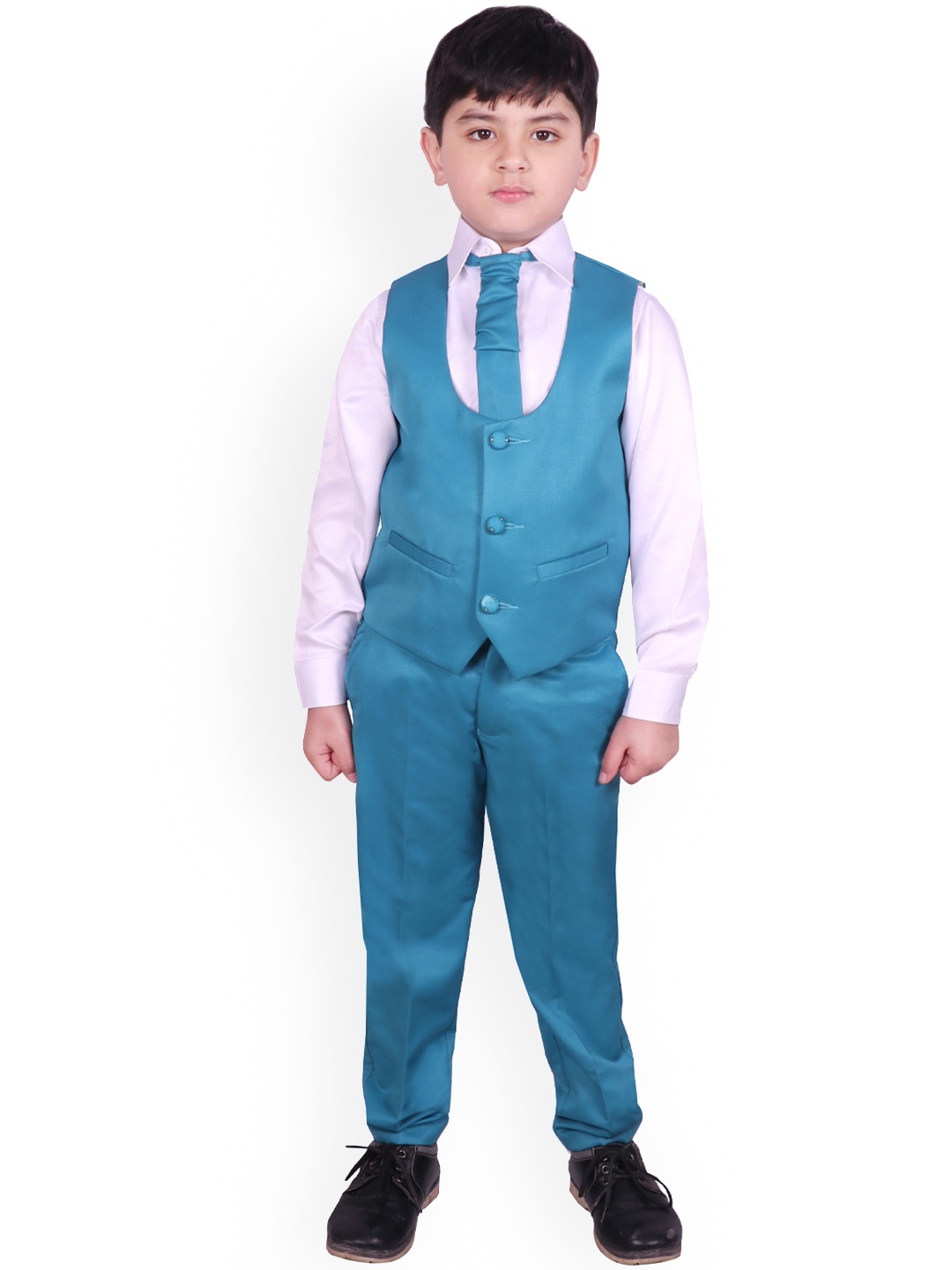 

SG YUVRAJ Boys Turquoise Blue & White Solid Tuxedo Party Suit