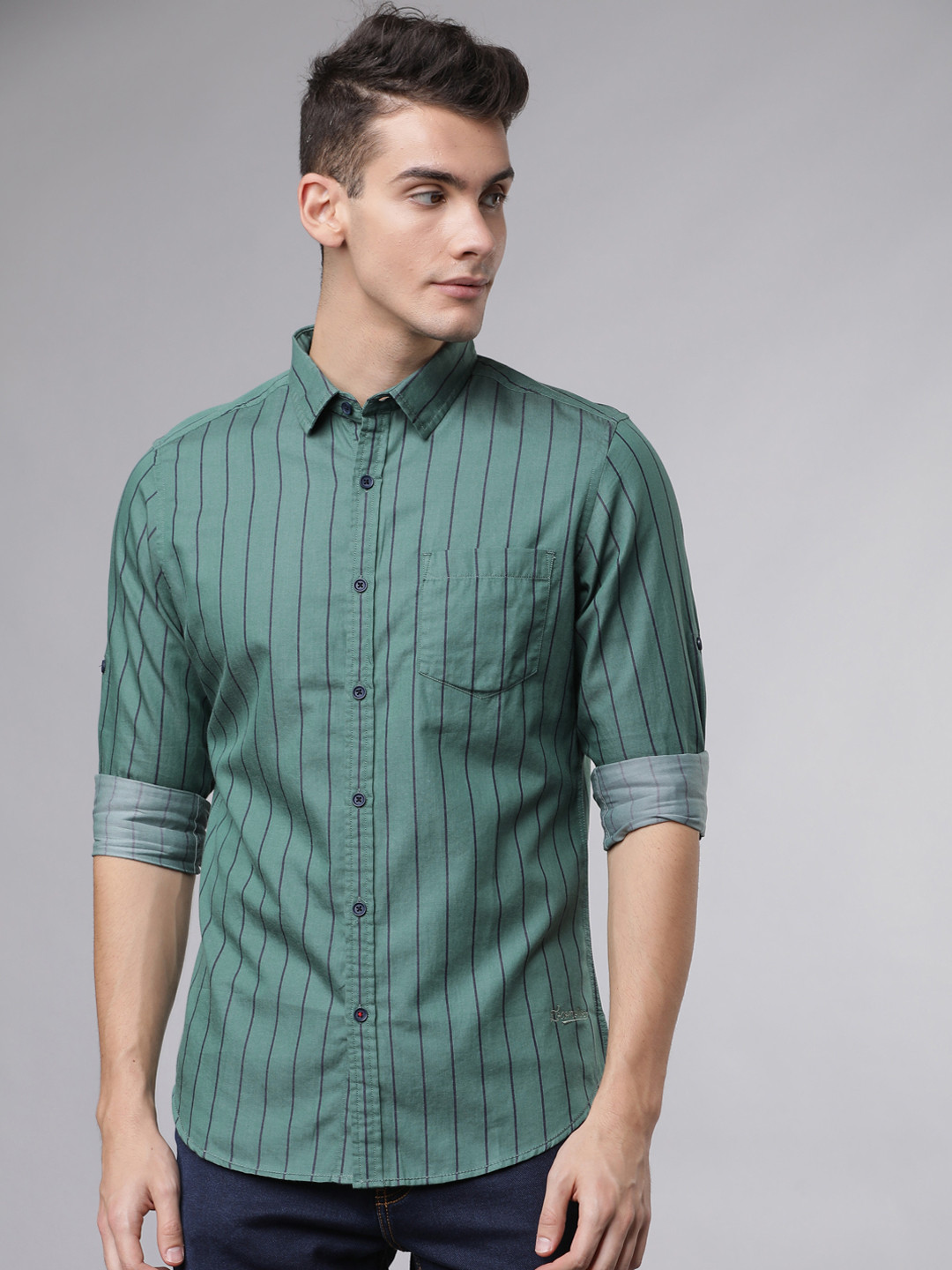 

LOCOMOTIVE Men Green & Navy Blue Slim Fit Striped Casual Shirt