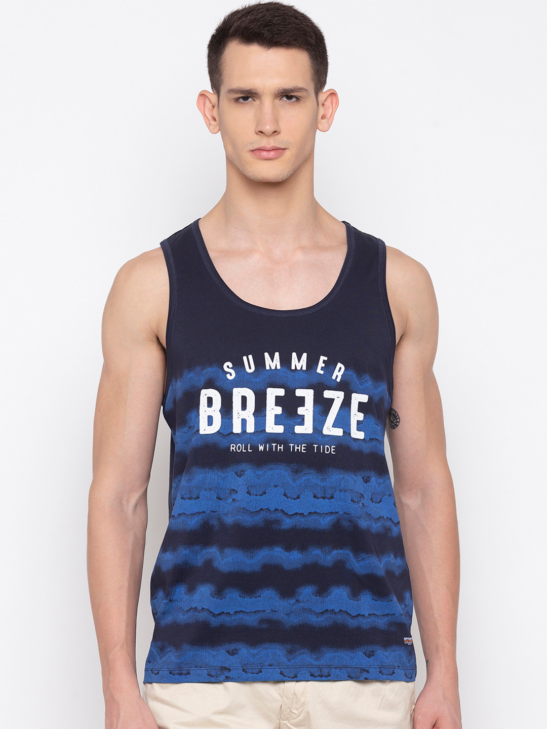 

SPYKAR Men Navy Blue Printed Round Neck T-shirt