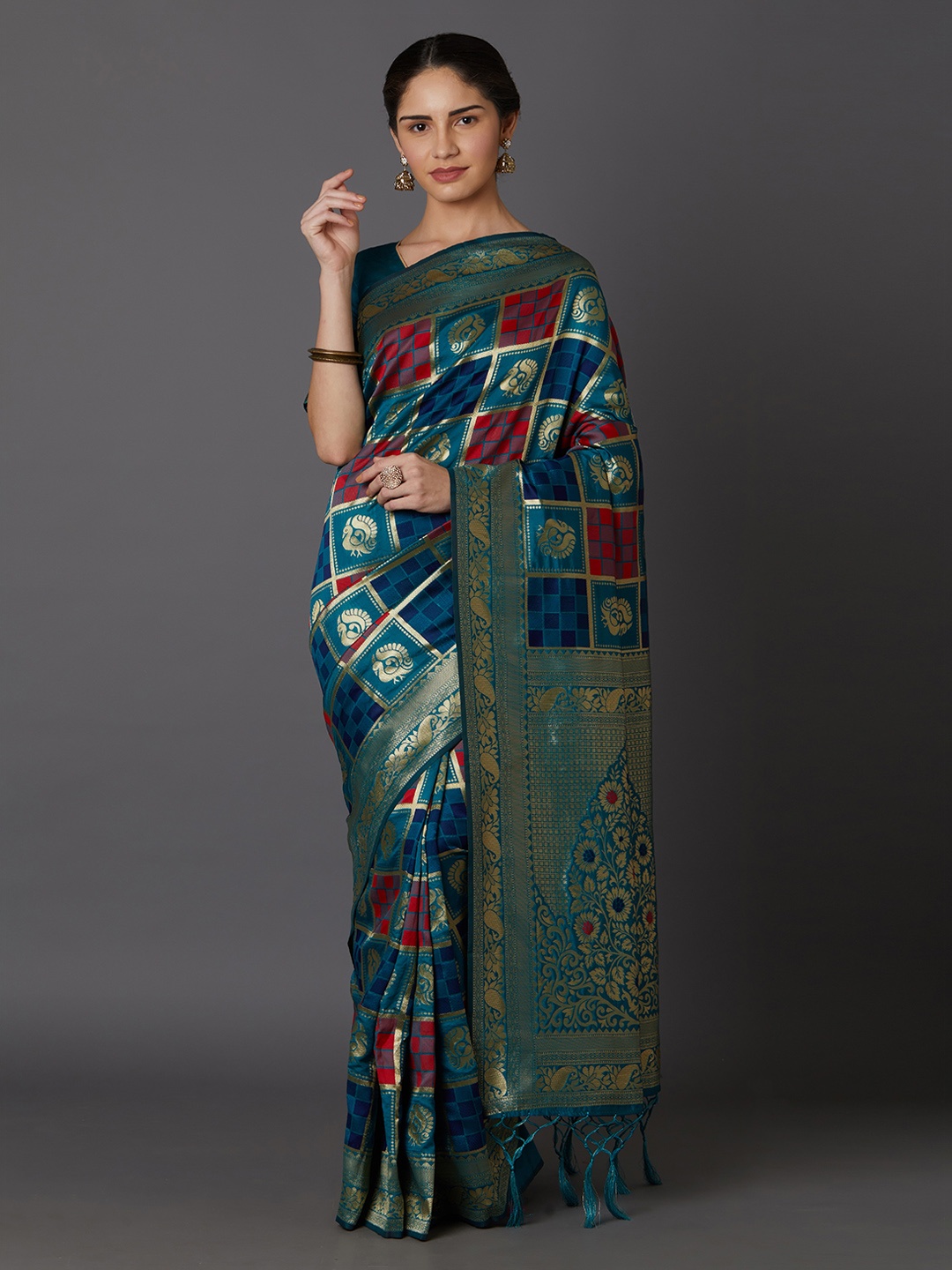 

Mitera Turquoise Blue & Red Silk Blend Woven Design Kanjeevaram Saree