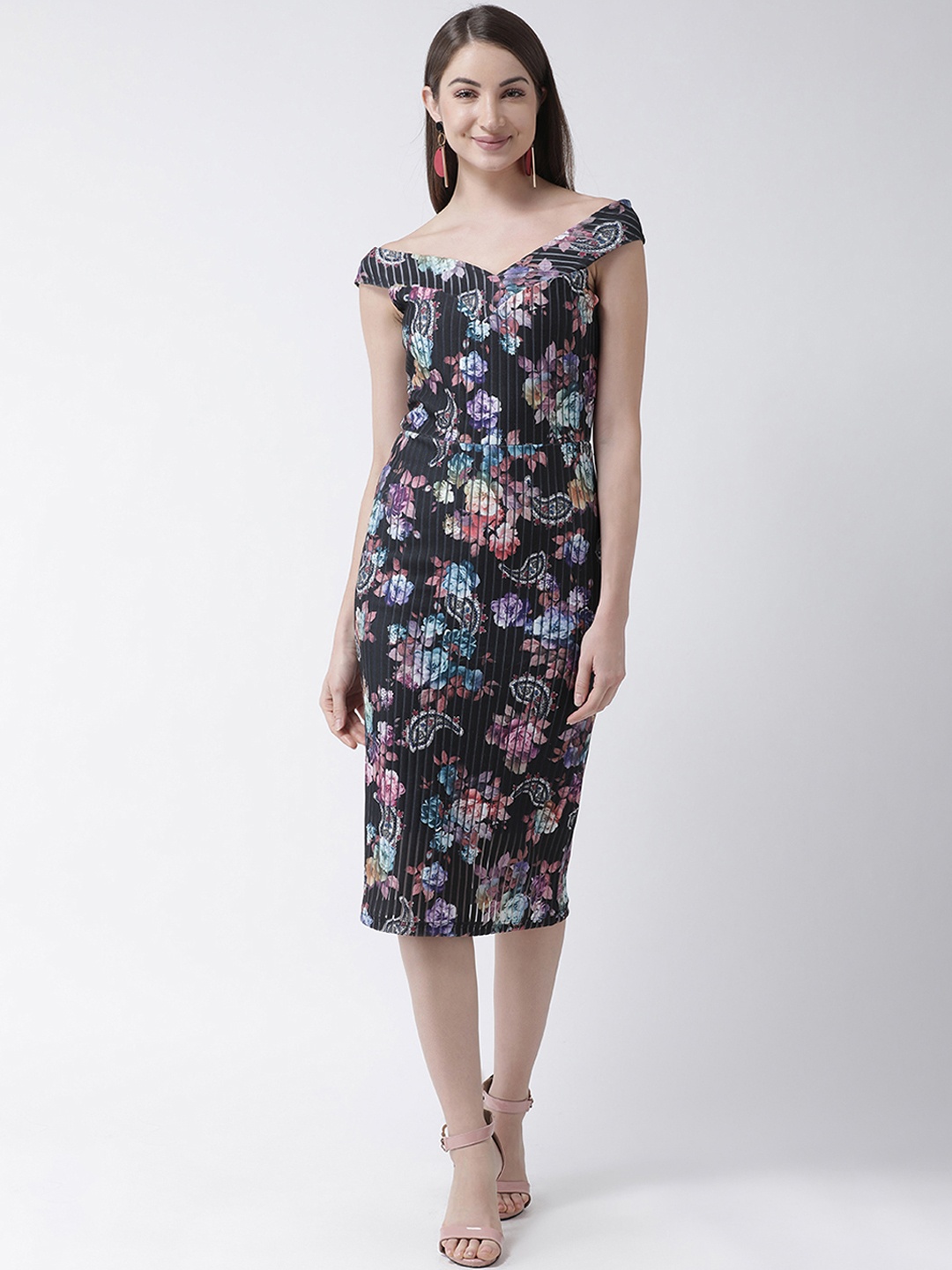 

KASSUALLY Women Black Printed Dark Florals Sheath Dress