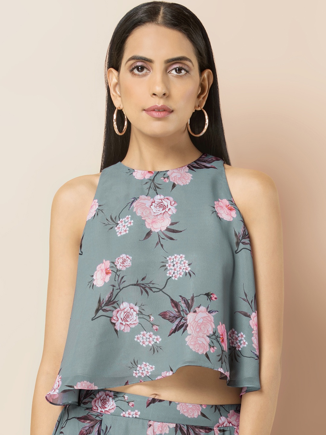 

INDYA Women Grey & Pink Floral Print A-Line Crop Top