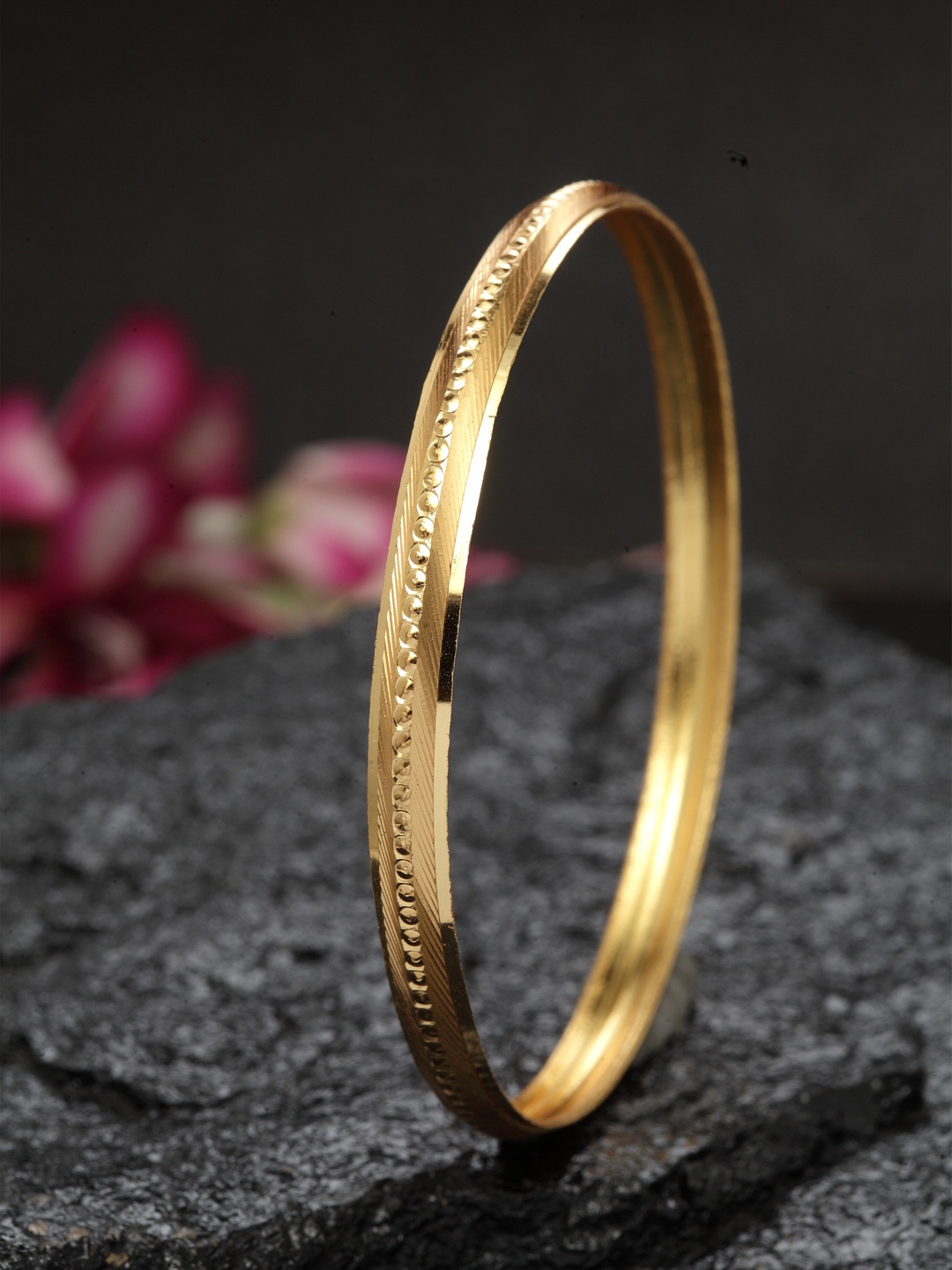 

DUGRISTYLE Men Gold-Toned Alloy Gold-Plated Kada Bracelet