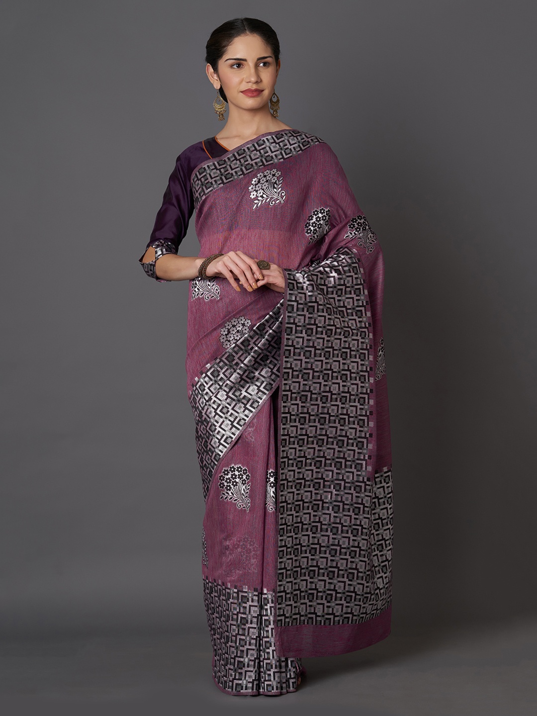 

Mitera Purple Silk Blend Woven Design Kanjeevaram Saree