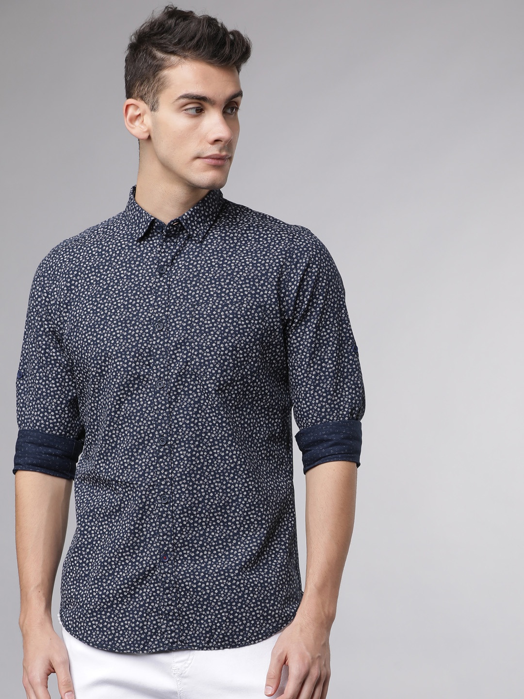

LOCOMOTIVE Men Navy Blue & White Slim Fit Printed Casual Shirt