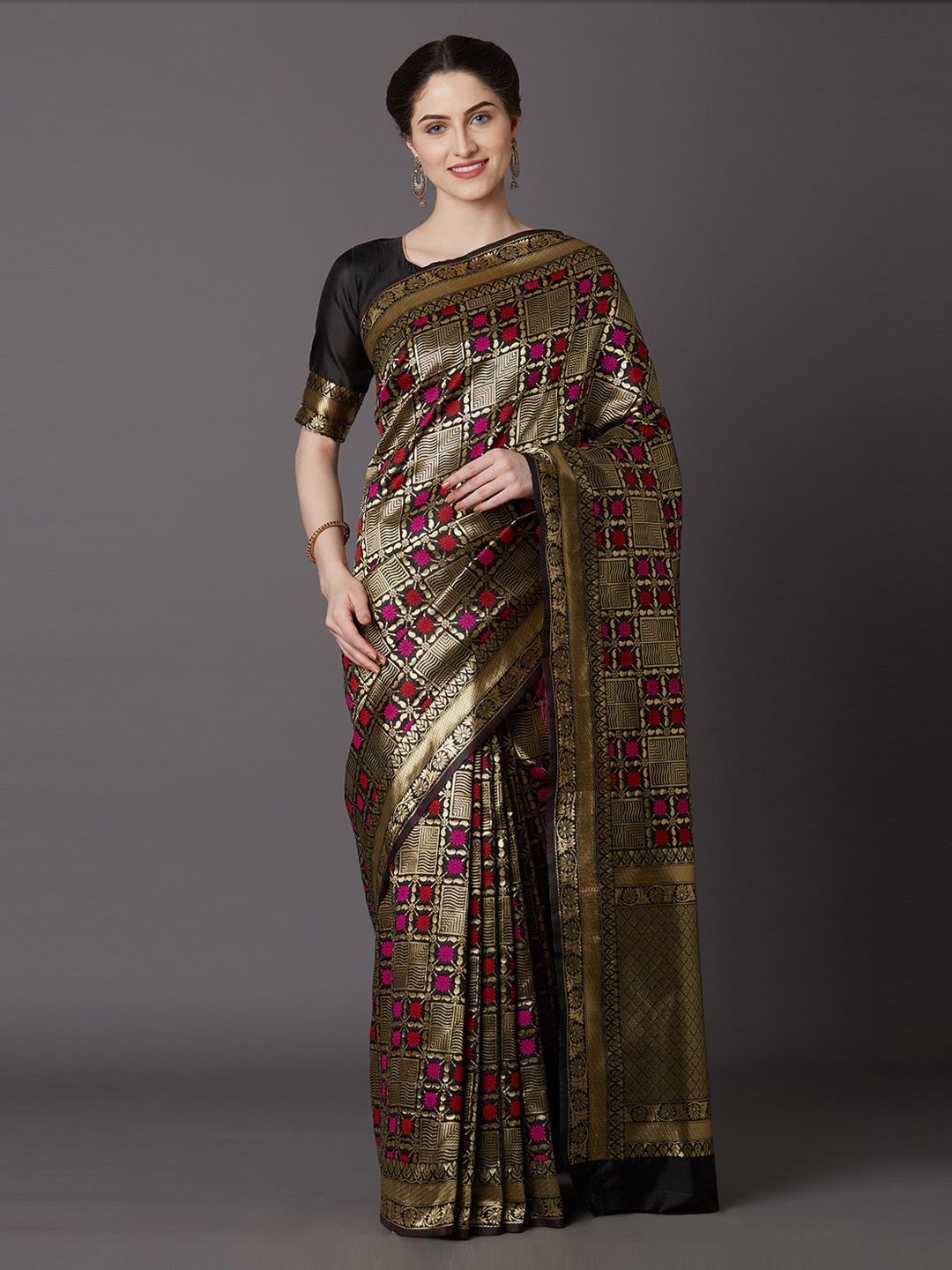 

Mitera Black Silk Blend Woven Design Kanjeevaram Saree